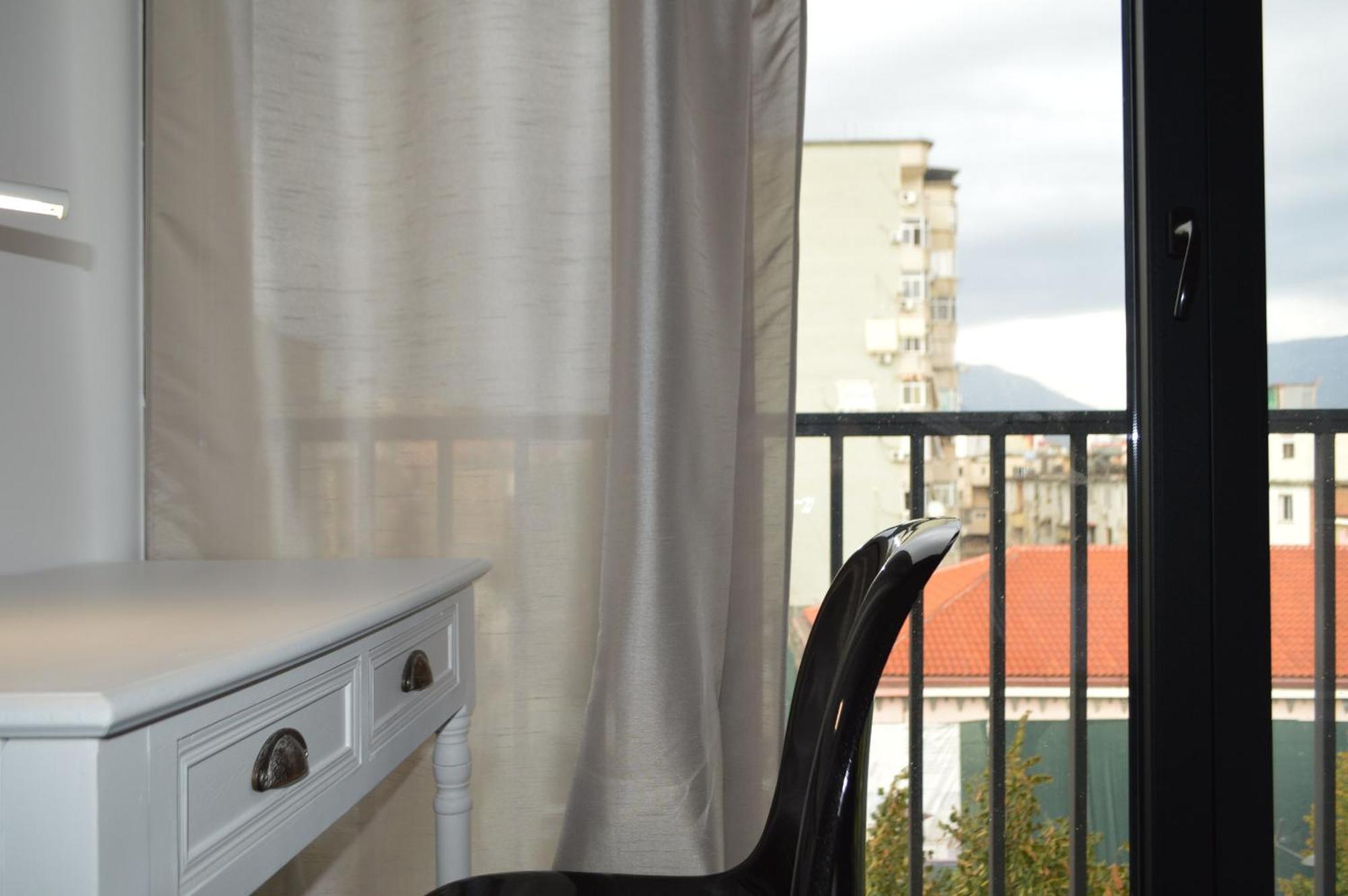 Tirana Getaway Apartments Екстер'єр фото